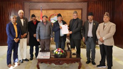 मुख्यमन्त्रीहरूसँग प्रधानमन्त्रीको प्रतिवद्धताः ‘‘सङ्घीयता कार्यान्वयनमा तपाईहरूजत्तिकै गम्भीर छु’’