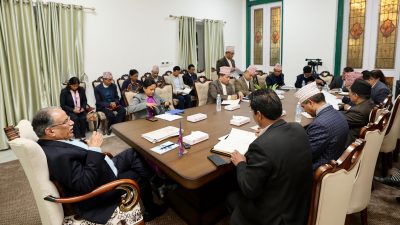 प्रधानमन्त्रीको निर्देशनः “झोलामा खोलाको स्थिति अन्त्य गर्नुस्”