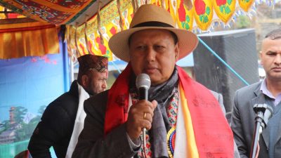 जनताको काम नगर्नेलाई गफ लगाएकाे आधारमा भाेट हाल्नुहुदैन- स्वास्थ्य मन्त्री&hellip;