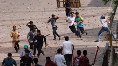 नेपाली विद्यार्थीलाई अत्यावश्यक काममा बाहेक बाहिर ननिस्कन ढाकास्थित नेपाली राजदूतावासको&hellip;