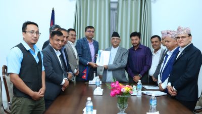 उत्पादनमूलक क्षेत्रमा प्राथमिकता दिन घर जग्गा व्यवसायीलाई प्रधानमन्त्रीको आग्रह