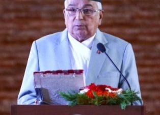 राष्ट्रपतिले बिजया दशमीका दिन ३:३० देखि ५ बजेसम्म सर्वसाधारणलाई टीका&hellip;