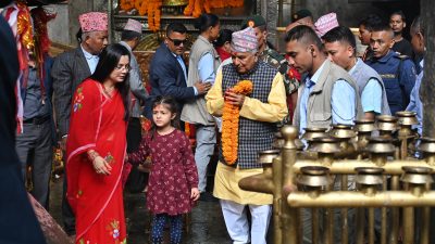 राष्ट्रपतिबाट दक्षिणकाली माताकाे पूजा अर्चना