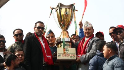 सहिद गेटमा सभापति कपको ट्रफी अनावरण