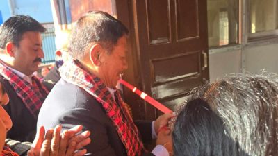 काम गर्नेहरूलाई हावादारि गफ गर्नेसँग तुलना नगराैं : उपप्रधानमन्त्री सिंह