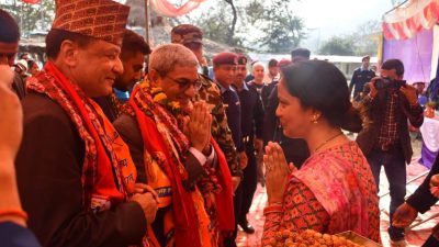 समाज र बिज्ञान पछाडी फर्किदैन : गृहमन्त्री लेखक