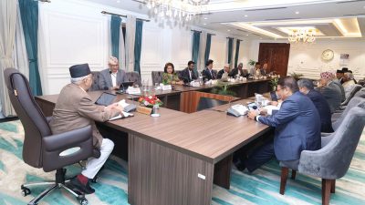 निवर्तमान मन्त्रीहरूलाई सैनिक ब्यारेकबाट घर पठाउन थालियो
