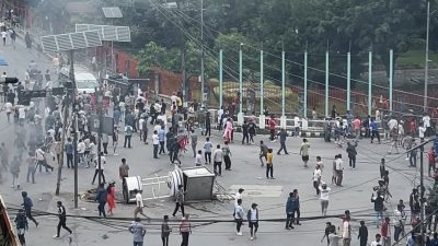 गौशालामा प्रहरीले गोली चलायो
