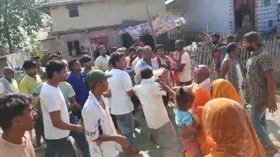 वडा अध्यक्ष रामेश्वर महतोको नेतृत्वमा जेन–जी युवामाथि कुटपिट, गाउँमा तनाव