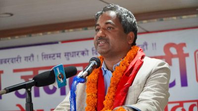 एमालेको पुच्छर बन्दा कांग्रेस केन्द्रीय समिति बैठकसमेत चलाउन नसक्ने अवस्थामा&hellip;