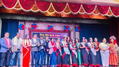 मौलापुरकी मेयर रिना साहद्वारा मिस नेवाः वल्र्ड सम्मानित