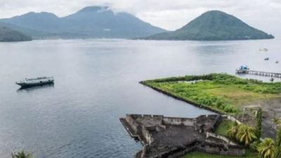 इन्डोनेसियामा ७.४ म्याग्निच्युडको शक्तिशाली भूकम्प