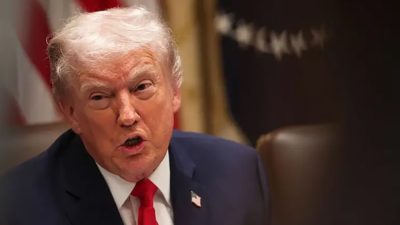 इरानलाई हतियार नदिन चीनलाई ट्रम्पको चेतावनी