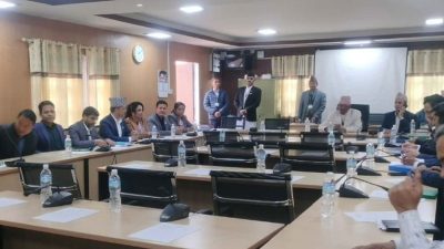 सर्वदलीय बैठक जारी