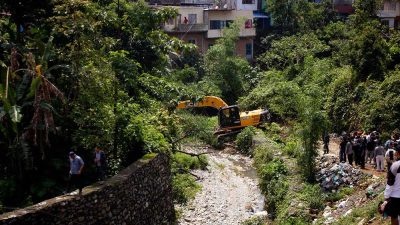 फिर्केखोला अतिक्रमण हटाउने अभियान दोस्रो दिन पनि जारी, पोखरामा कोरिडोर&hellip;
