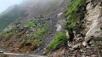 बेनी–जोमसोम सडकको म्याग्दी खण्ड अवरुद्ध